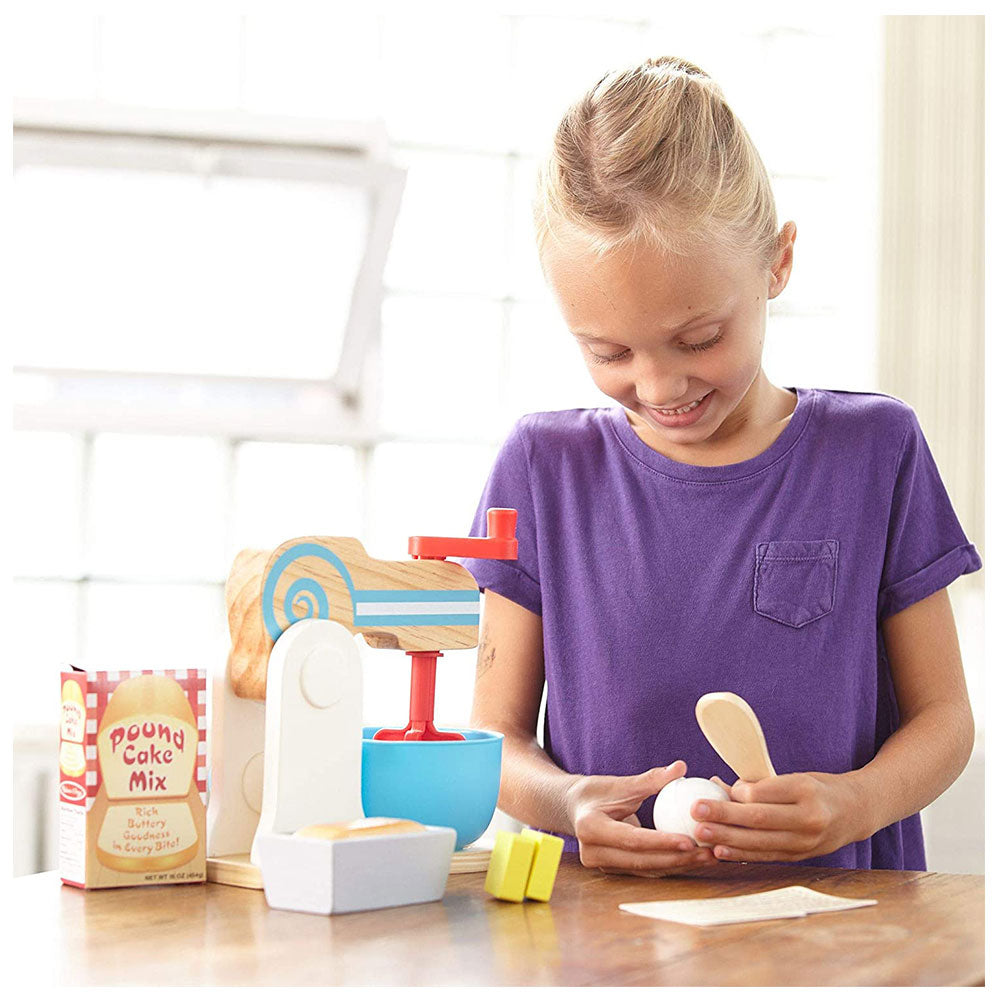 Melissa & Doug Wooden Make-a-Cake Mixer Set Encourages Creative Thinking - 11-Piece Wooden Hand-Crank Cake Baking Mixer Set - Multicolor
