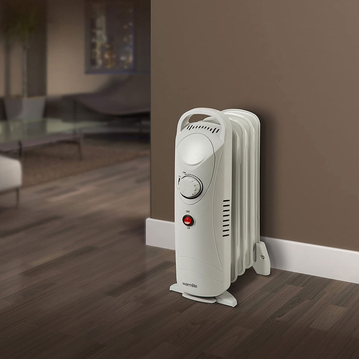 Warmlite 5 Fins Compact Oil Filled Radiator With Adjustable Thermostat 650 W - White