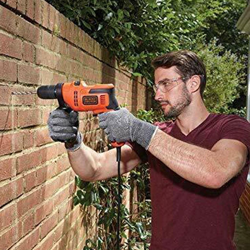 Black & Decker Powerful 500W Keyless Corded Hammer Drill