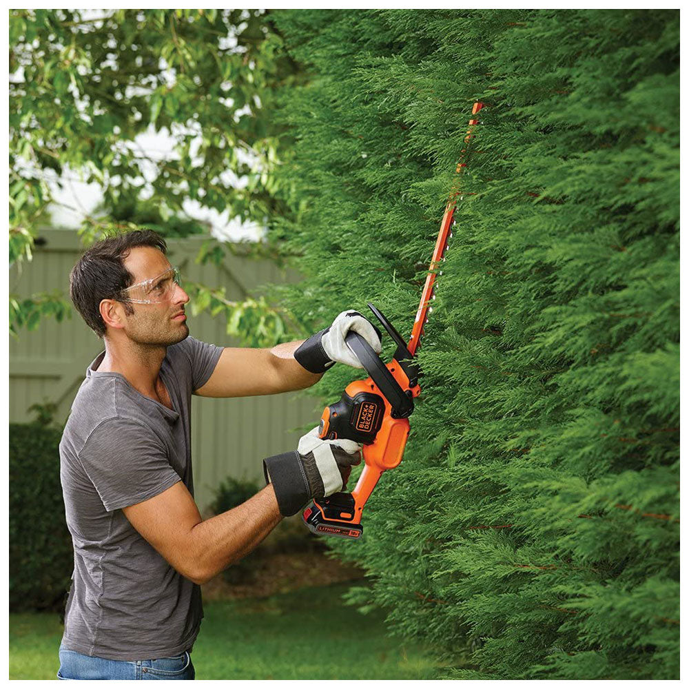 Black & Decker 18V Cordless Hedge Trimmer With 2.0Ah Lithium Ion Battery