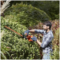 Black & Decker Hedge Trimmer Ergonomic Design, 45cm, 420W, 240 V
