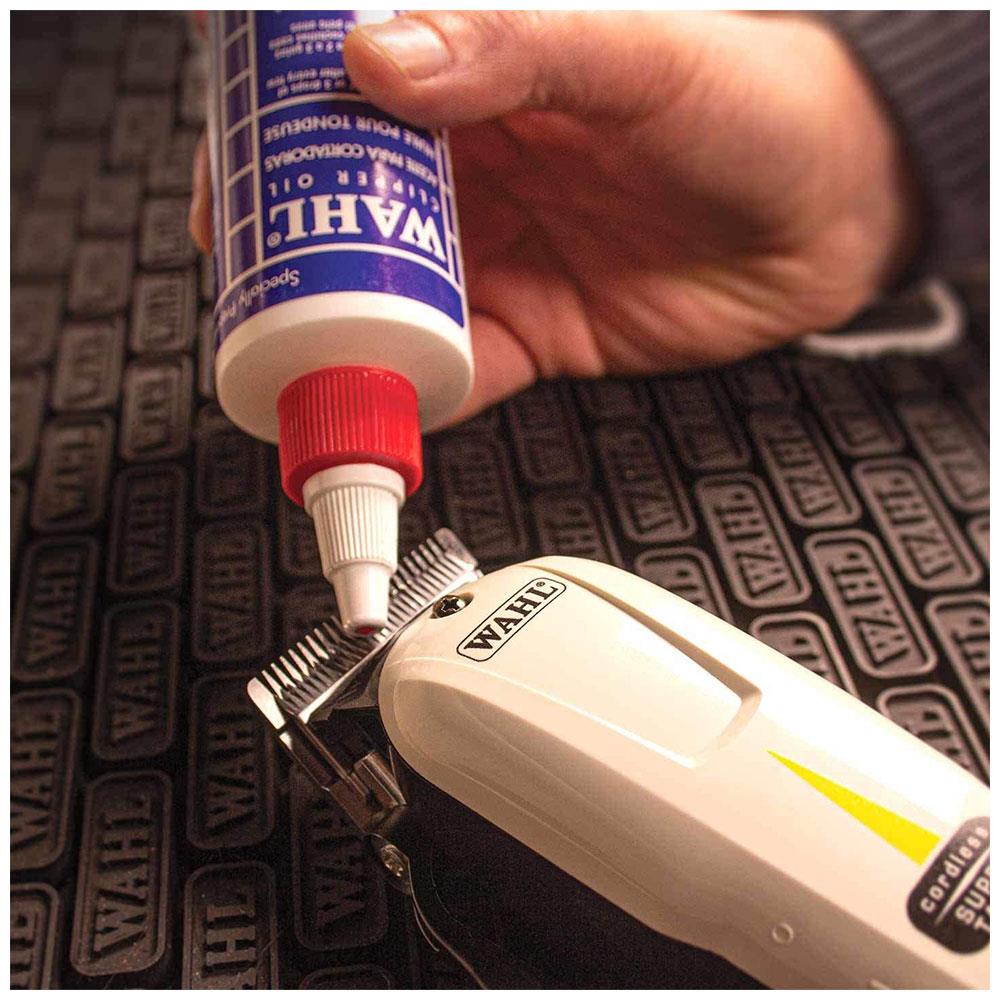 Wahl Clipper Oil 118ml Lubricating Oil For Trimmer And Hair Clipper Blades Secondary image