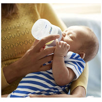 Philips Avent Natural Newborn Baby Feeding Bottle 2 x 125 ml/4oz 0-12 Months - Transparent