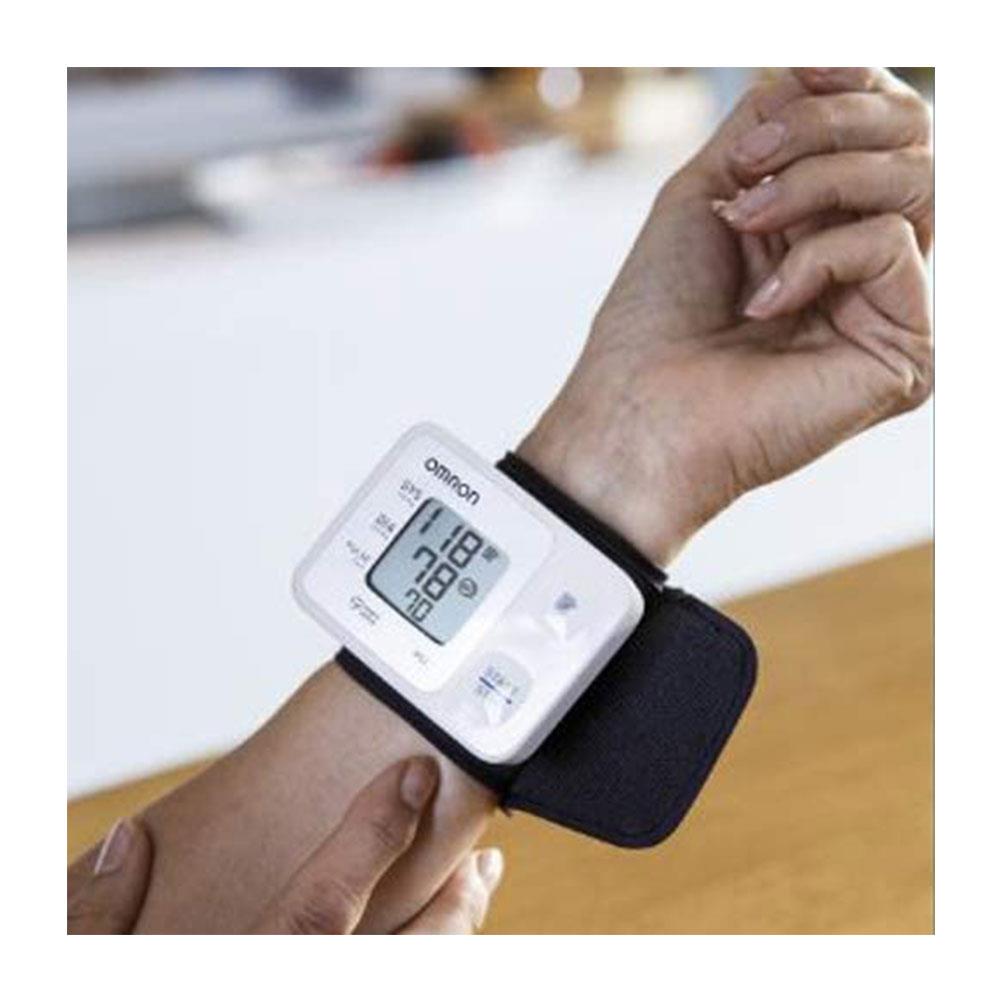 Omron Wrist Blood Pressure Monitor