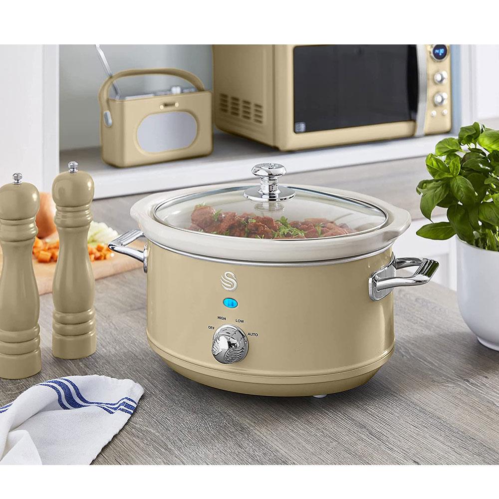 Swan Retro Slow Cooker Stainless Steel 200 W 3.5 Litre - Cream