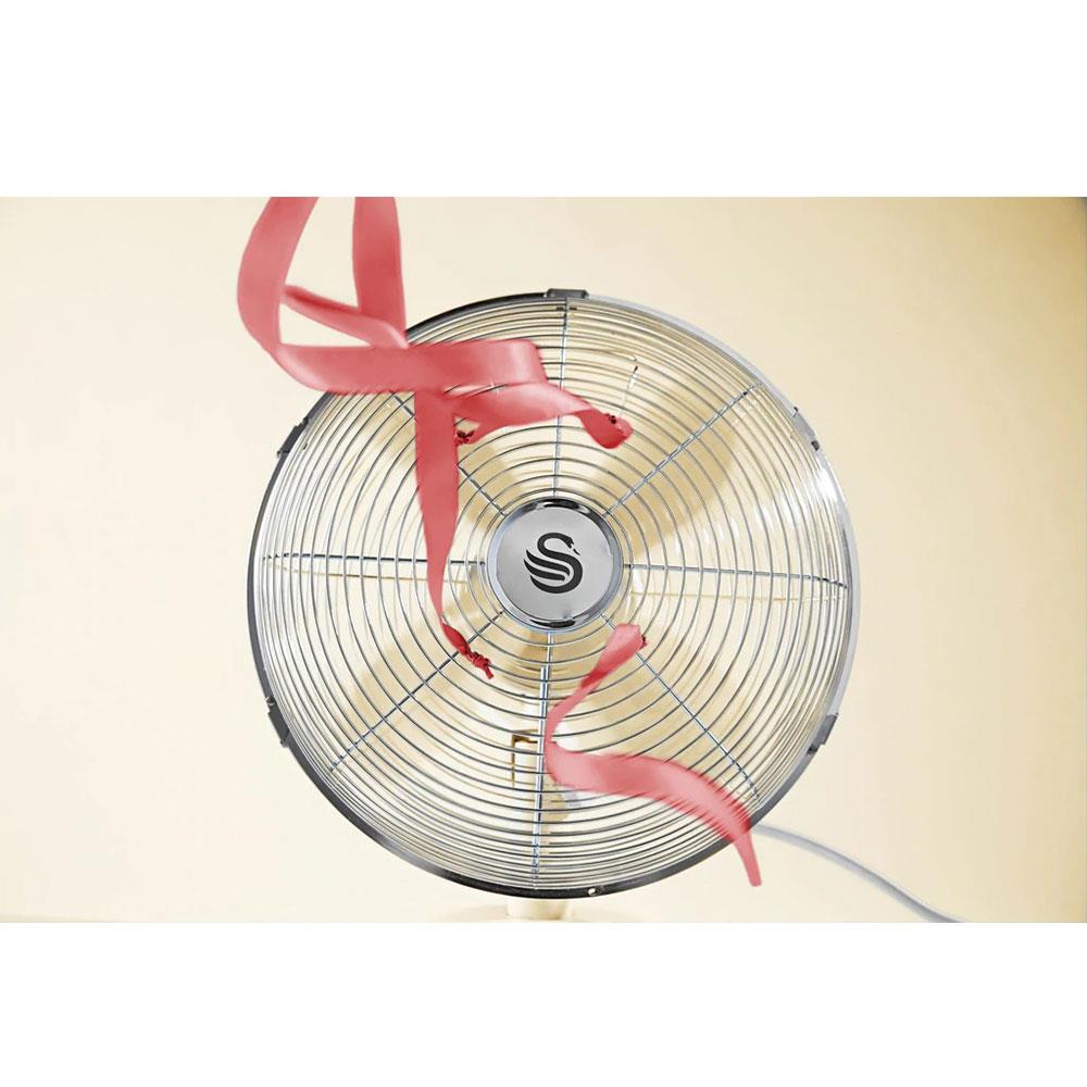 Swan Retro 12 Inch Desk Fan With 3 Speed Settings 35 W - Cream