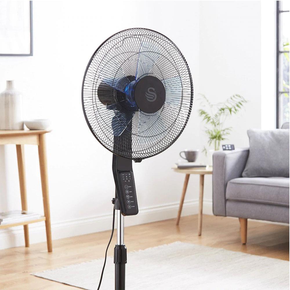 Swan Silence 16 Inch Stand Fan With Remote Controlled 60 W - Black