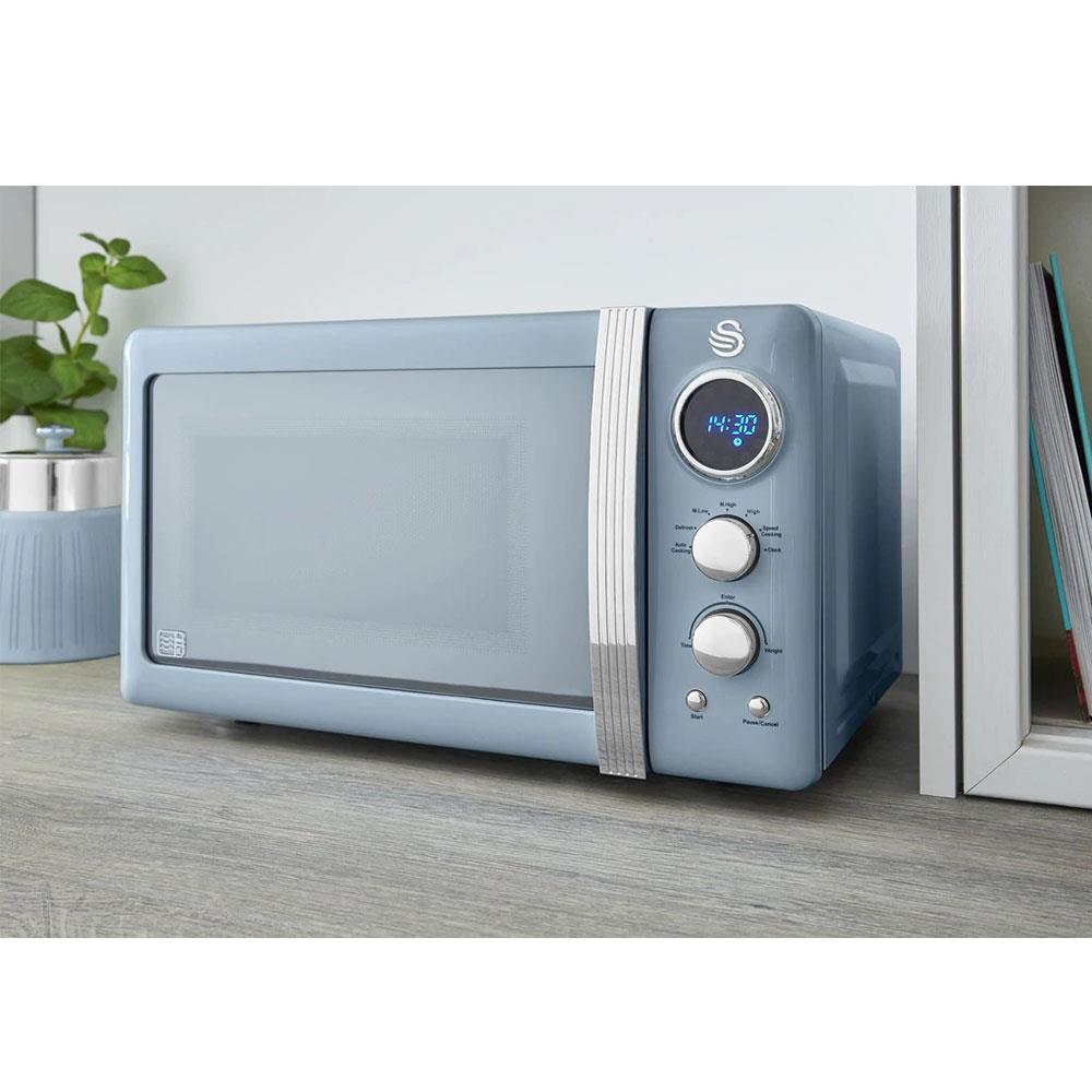 Swan Retro Digital Microwave With 5 Power Levels 800 W 20 Litre - Blue