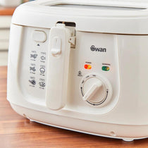 Swan Square Deep Fat Fryer With Viewing Window 1800 W 2.5 Litre - White