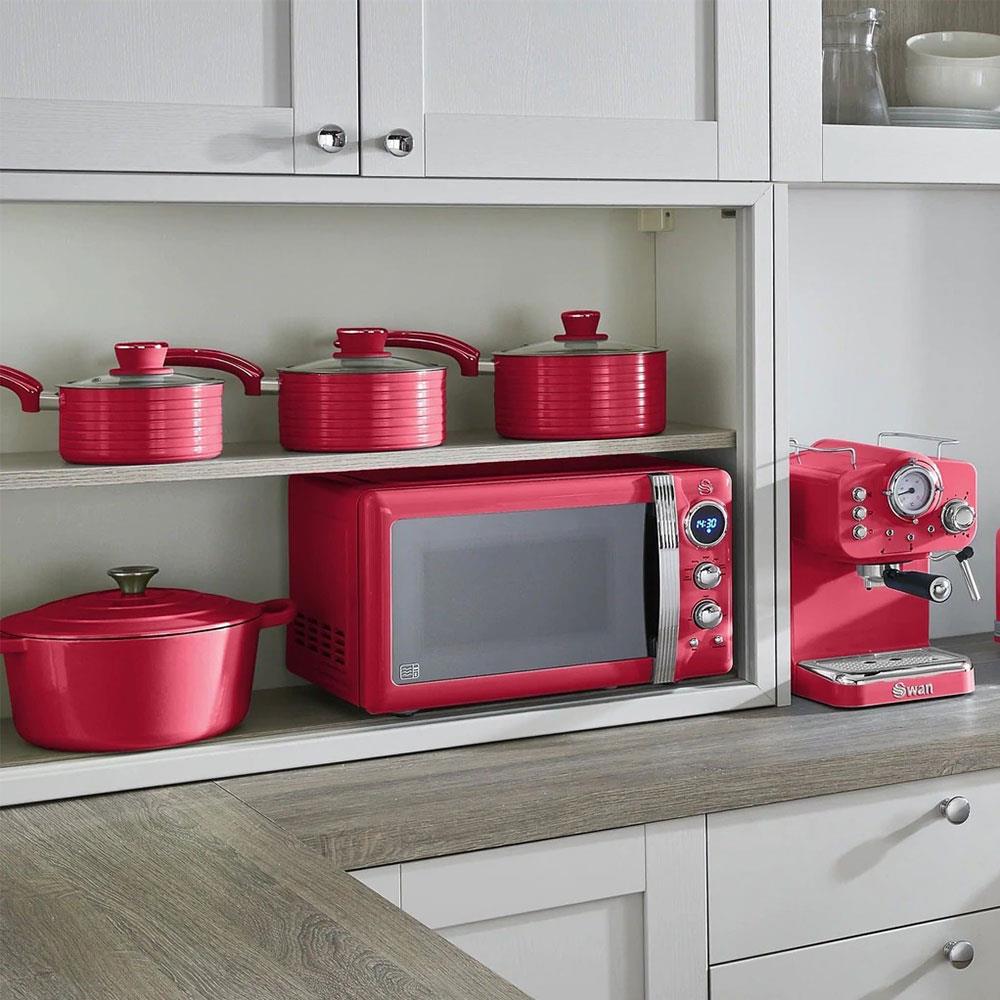 Swan Retro 3 Piece Saucepan Set With Glass Lids 16cm/18cm/20cm - Red