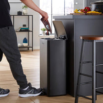 Swan Stealth Pedal Bin Iron Matt Finish Soft Closing Lid 30 Litre - Black