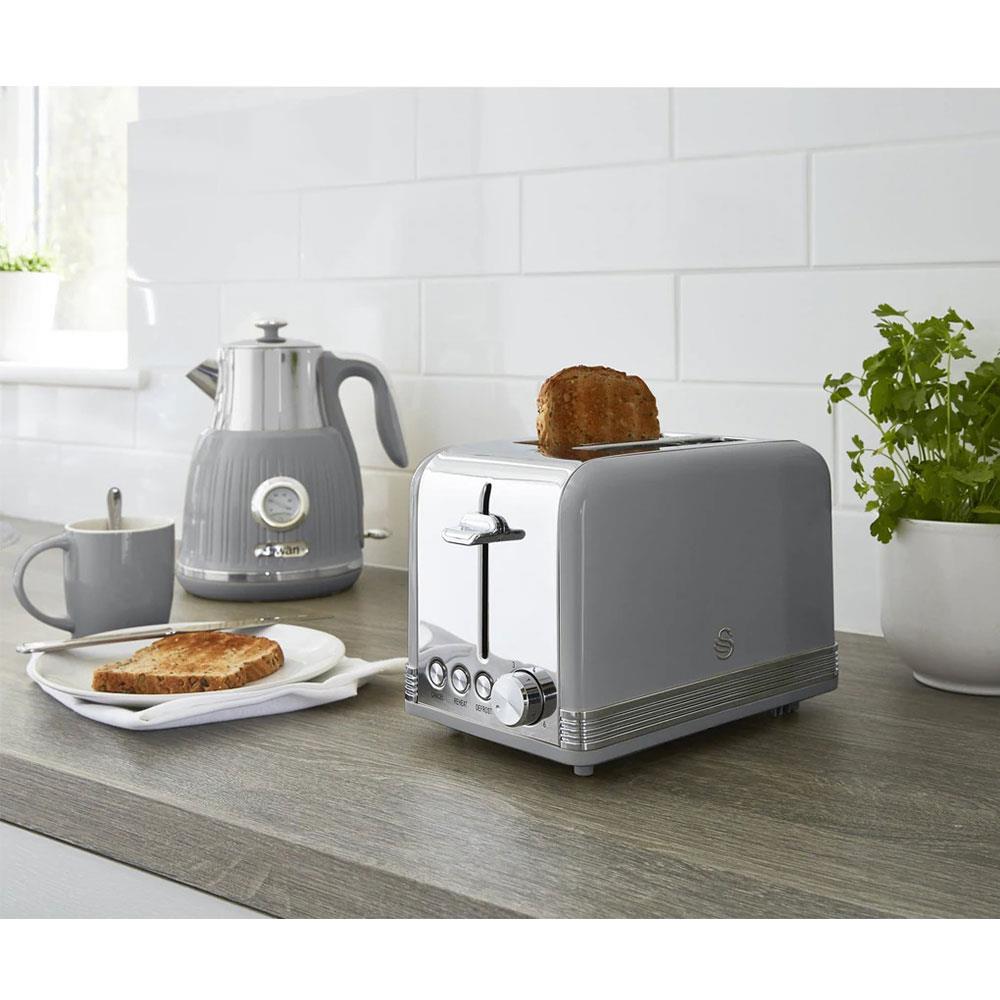 Swan Retro 2 Slice Toaster With Defrost Reheat And Cancel Functions Stainless Steel 815 W - Grey