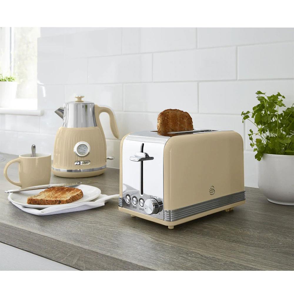 Swan Retro 2 Slice Toaster With Defrost Reheat And Cancel Functions Stainless Steel 815 W - Cream