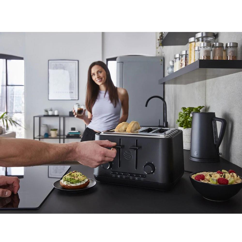 Swan Stealth 4 Slice Toaster With Defrost Reheat And Cancel Functions Stainless Steel 2000 W - Black