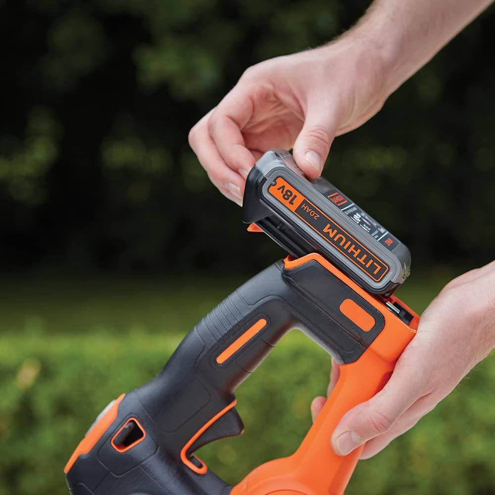 Black & Decker 18V POWERCOMMAND Anti-Jam Hedge Trimmer 45cm - Bare Unit