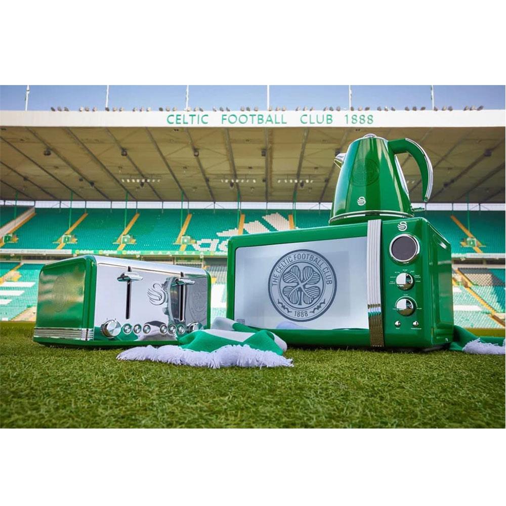 Swan Celtic Retro 4 Slice Toaster With Defrost Reheat And Cancel Buttons 1600 W - Green