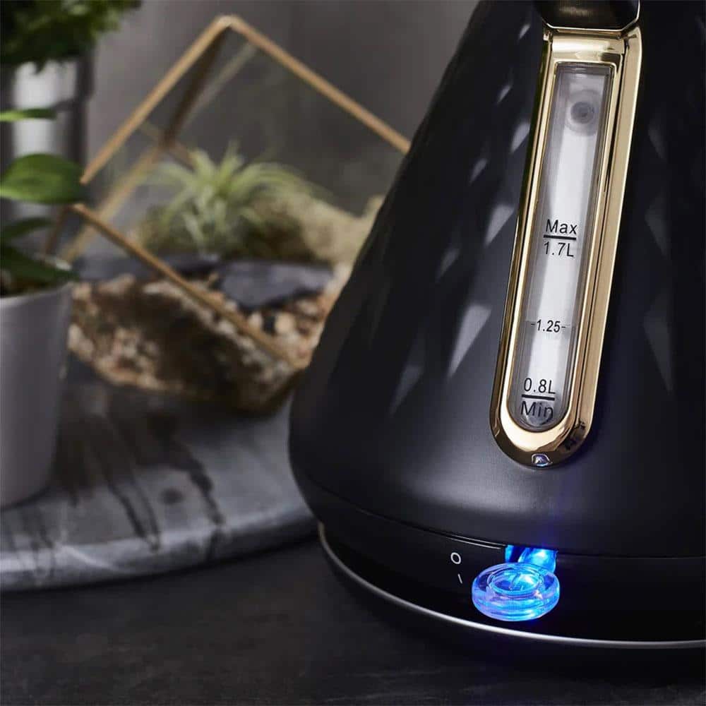 Swan Gatsby Pyramid Kettle 3000 W 1.7 Litre - Black And Gold
