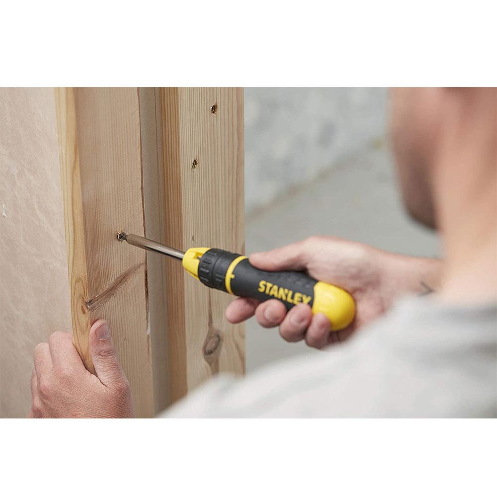 Stanley Multibit Ratchet Screwdriver And10 Bits - Black/Yellow