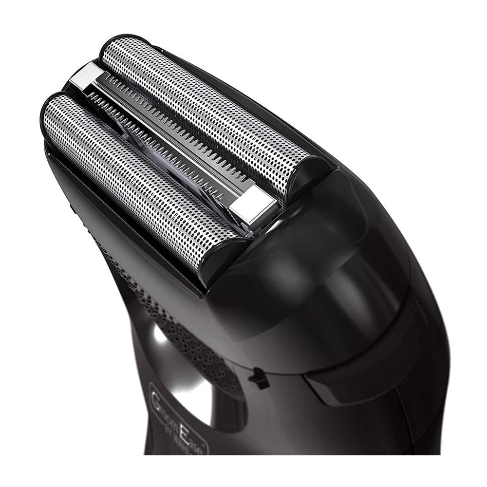 Wahl GroomEase Travel Shaver Durable Foil Guard 3-Cut System Battery Operated - Black