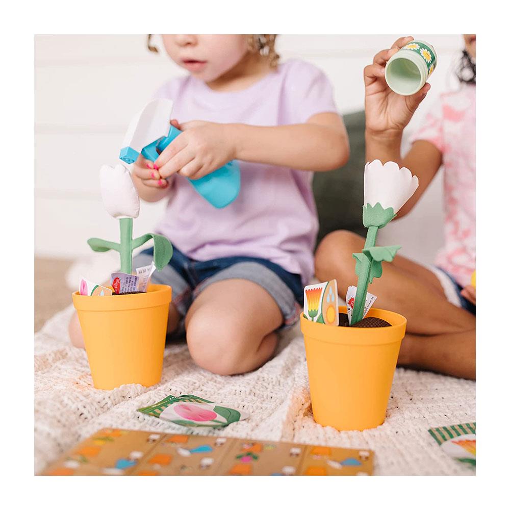 Melissa & Doug Let's Explore Flower Gardening Play Set - Multicolour
