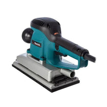 Makita 1/2 Sheet Finishing Sander 330W 240V