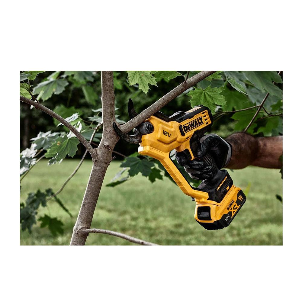 Dewalt XR 18V Handheld Pruner Bare Unit