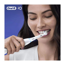 Oral-B iO Ultimate Cleaning Electric Toothbrush Head White - 4 Pack