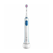 Oral-B Pro 570 3D Cross Action Electric Toothbrush With Rotating Tooth Brush Heads - White