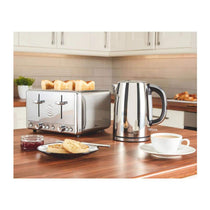 Swan Classic Jug Kettle Polished Stainless Steel 2200W 1.7 Litres - Silver