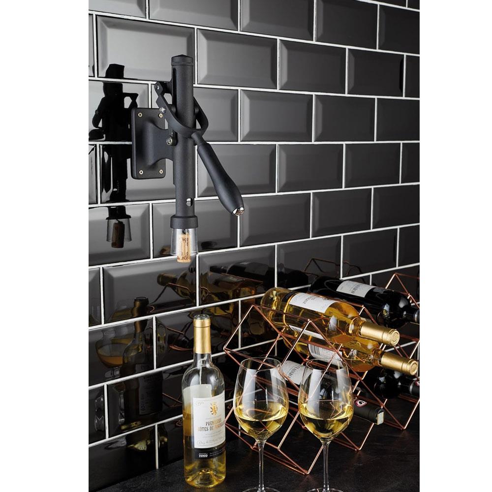 KitchenCraft BarCraft Deluxe Vacuum Bottle Stoppers Set of 2 - Black