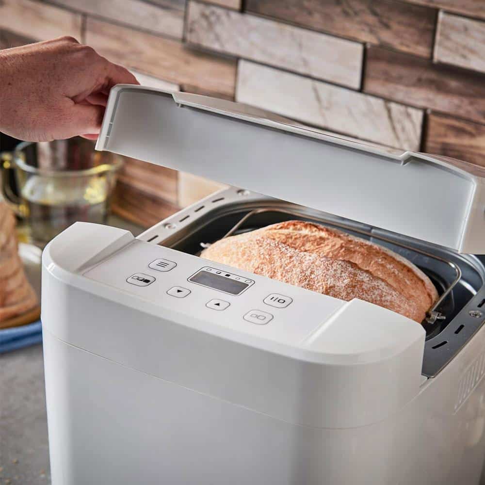 Russell Hobbs Fast Bake Bread Maker 12 Breadmaking Functions 600W 900g Capacity - White