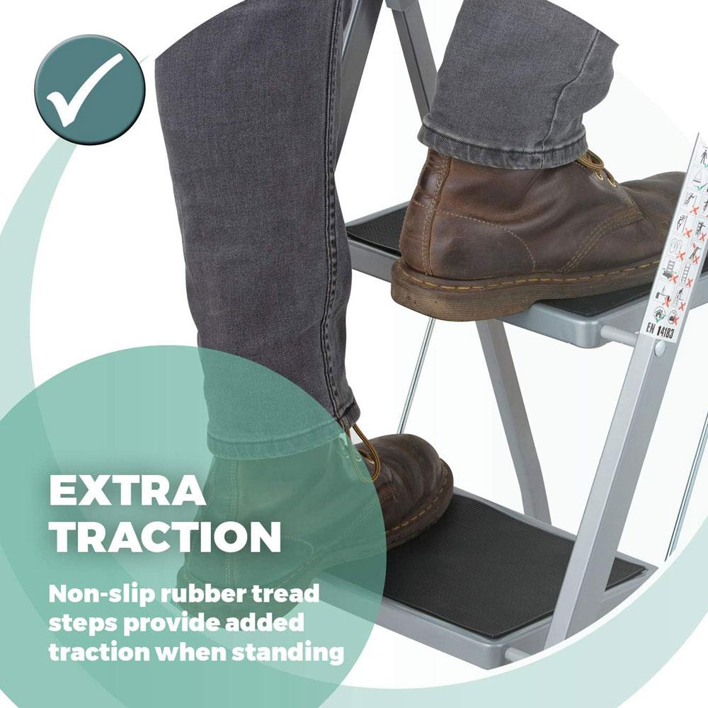 OurHouse 2 Rubber Tread Steel Step Ladder 150kg Maximum Weight Slip-Resistant Feet - Grey