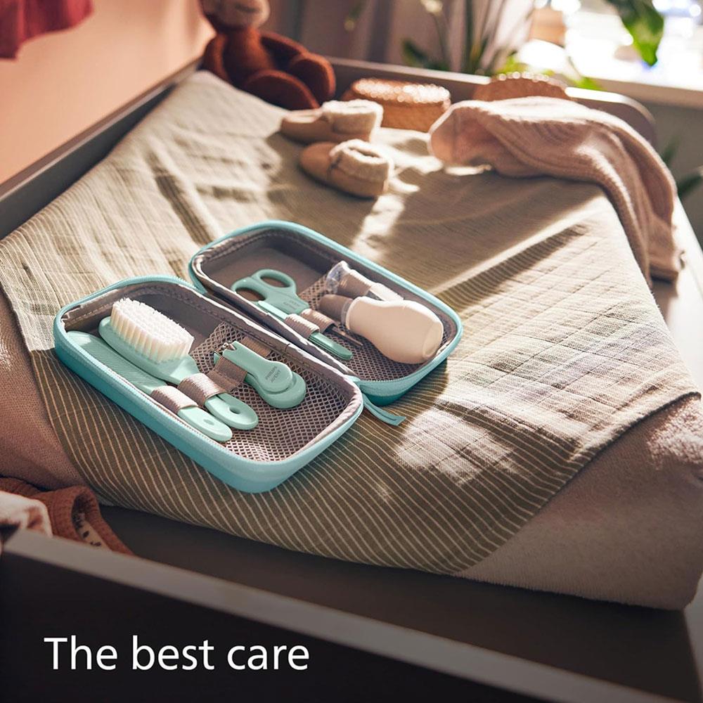 Philips Avent Essential Baby Care Set With 9 Accessories - Light Sky Blue