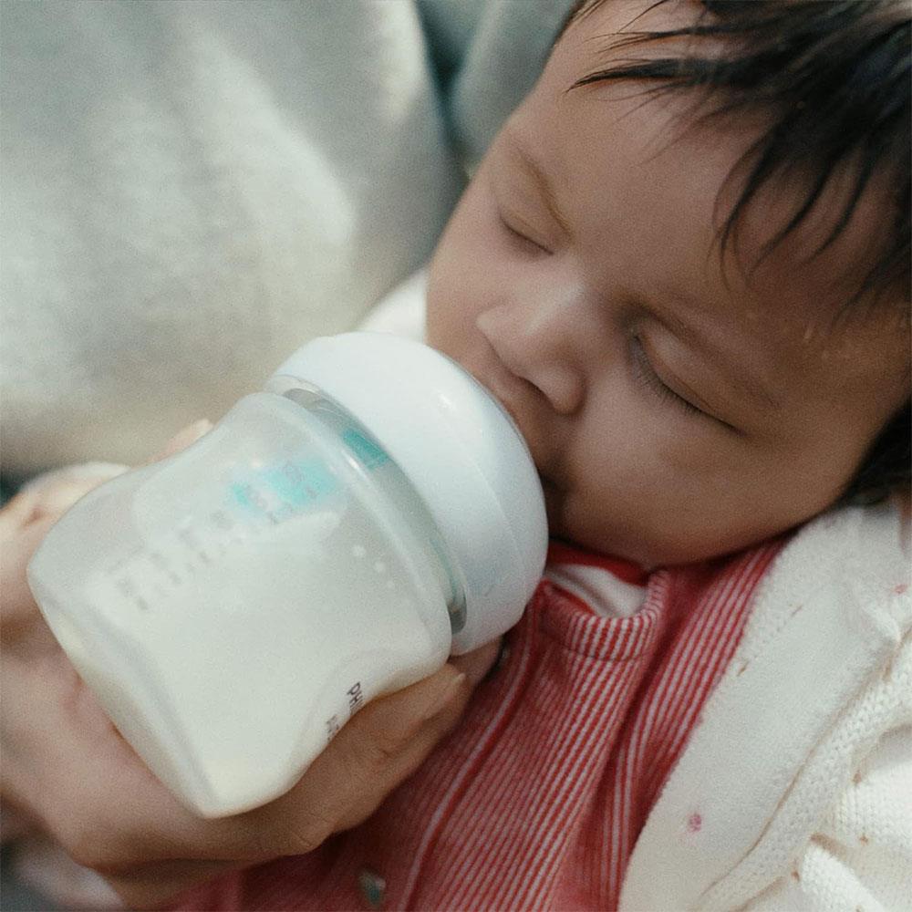 Philips Avent Natural Response AirFree Vent Baby Milk Bottles 2 X 125ml