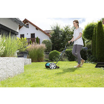 Gardena Cylinder Lawnmower Classic 330 33cm - Blue/Black