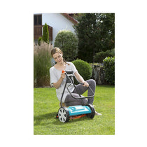 Gardena Cylinder Lawnmower Classic 330 33cm - Blue/Black