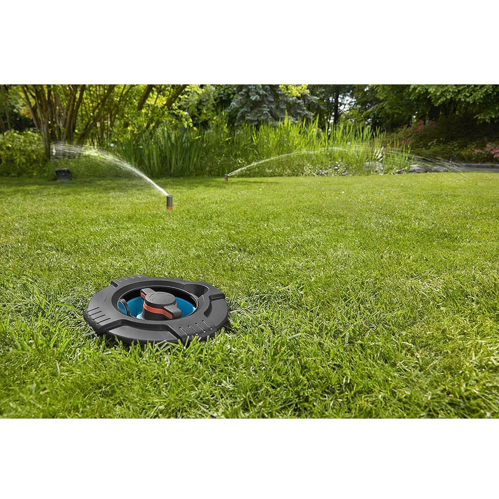 Gardena Regulator And Shut-Off Valve With 3/4 Inch External Male Thread - Black