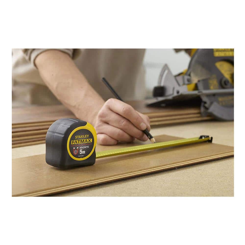 Stanley FatMax Blade Armor Magnetic Measure Tape 5 Metres 16ft Metric Only - Yellow/Black