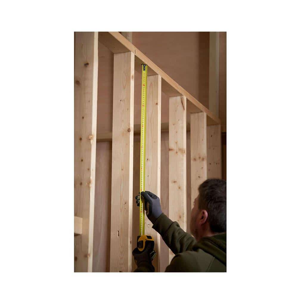 Stanley FatMax Blade Armor Measure Tape 8 Metres 26ft 3 Rivet Metric Only - Yellow/Black