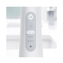 Oral-B Aquacare 6 Pro-Expert Water Flosser Oral Irrigator Featuring Oxyjet Technology With 6 Cleaning Modes - White