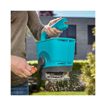 Gardena Hand Held Feed Grass And Salt Spreader M - Multicolour