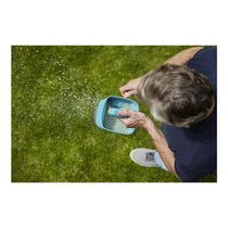 Gardena Hand Held Feed Grass And Salt Spreader M - Multicolour