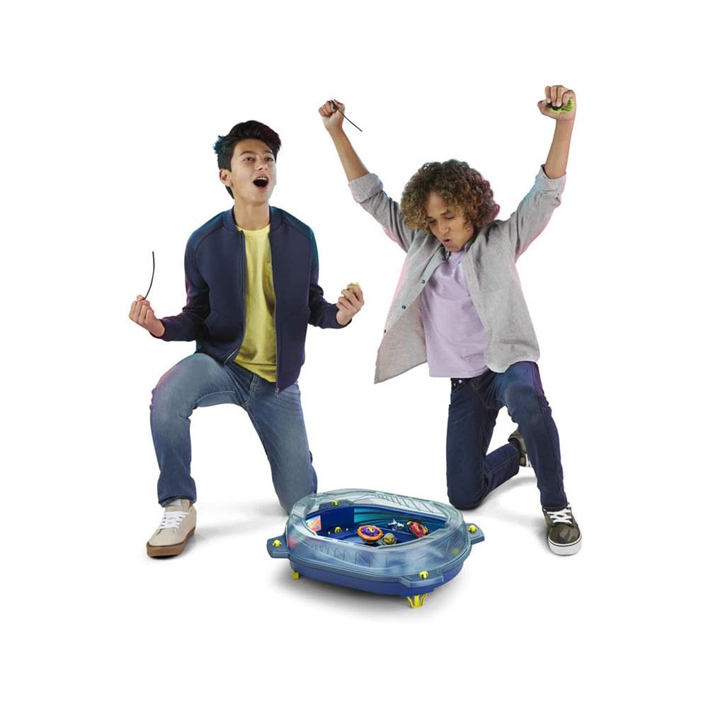 Beyblade Burst QuadStrike Thunder Edge Battle Set With Beystadium - Multicolour