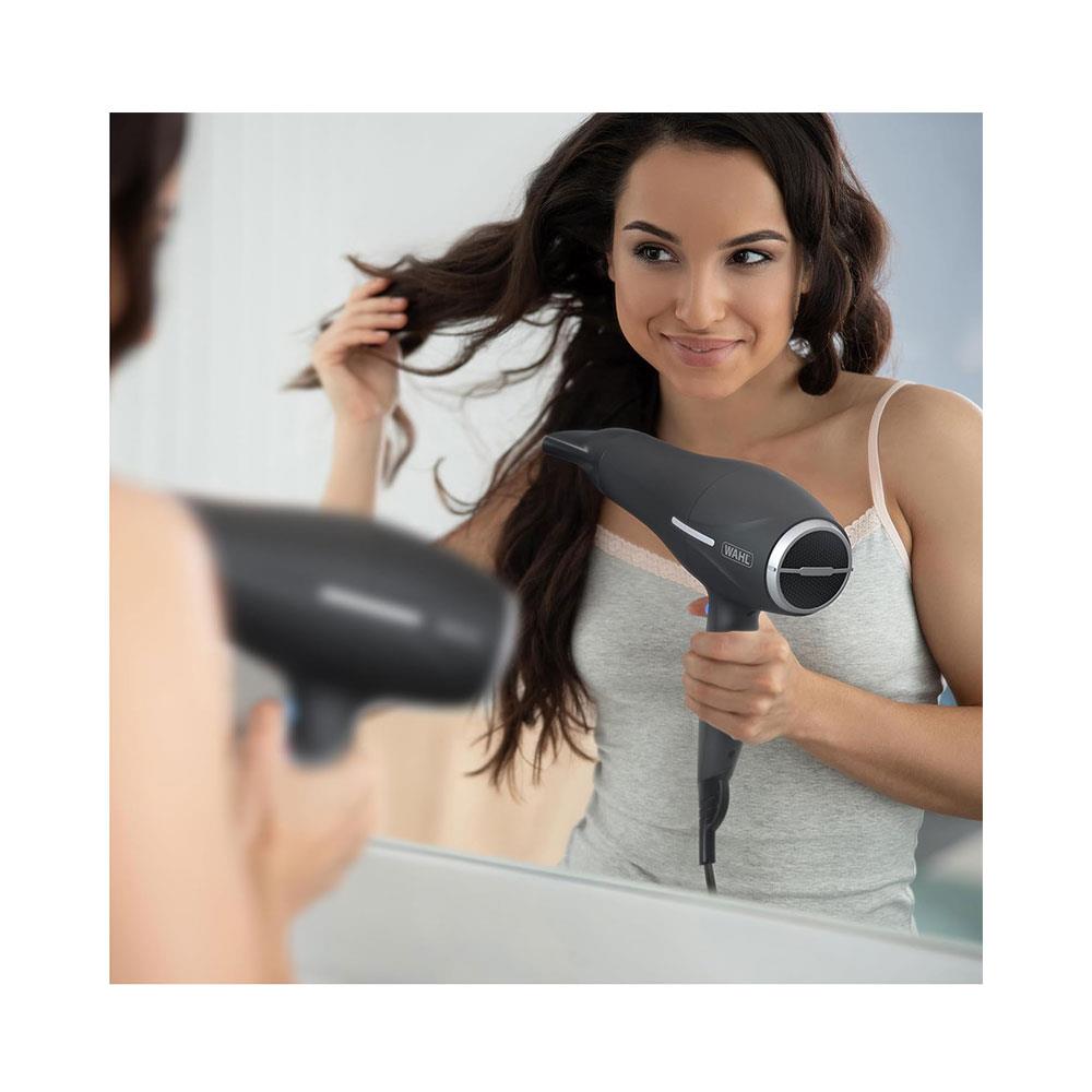 Wahl Ionic Smooth Hair Dryer 2200 W 3 Heat And 2 Speed Settings - Black
