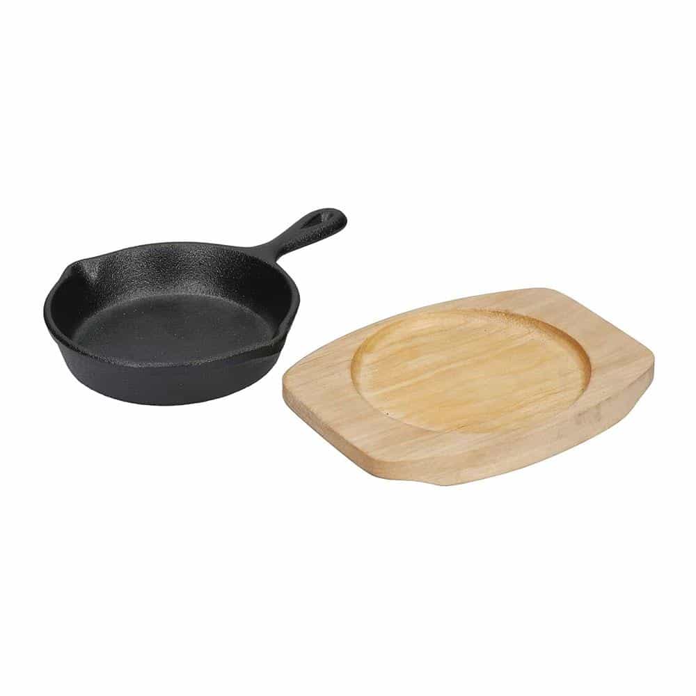 Artesa Mini Cast Iron Skillet Frying Pan With Wooden Serving Board 11cm - Black/Beige