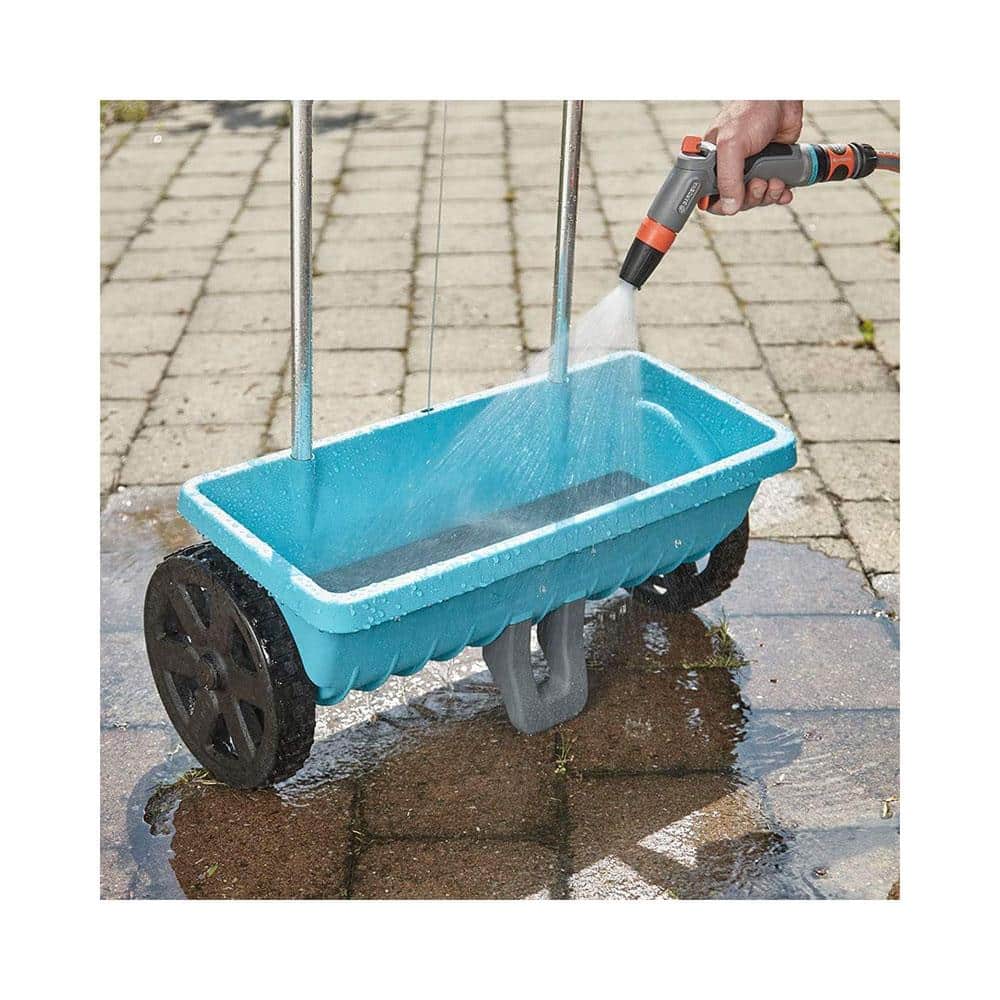 Gardena Spreader L For Delivering Fertiliser Seeds & Salt With Locking Slide 12.5 Litre Capacity - Blue