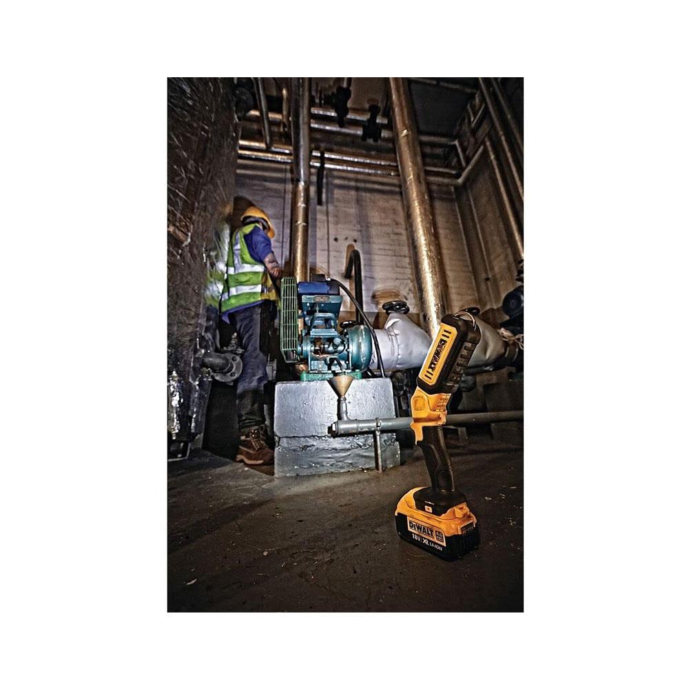 Dewalt 18V Li-ion XR Cordless Handheld LED Worklight (Body Only)