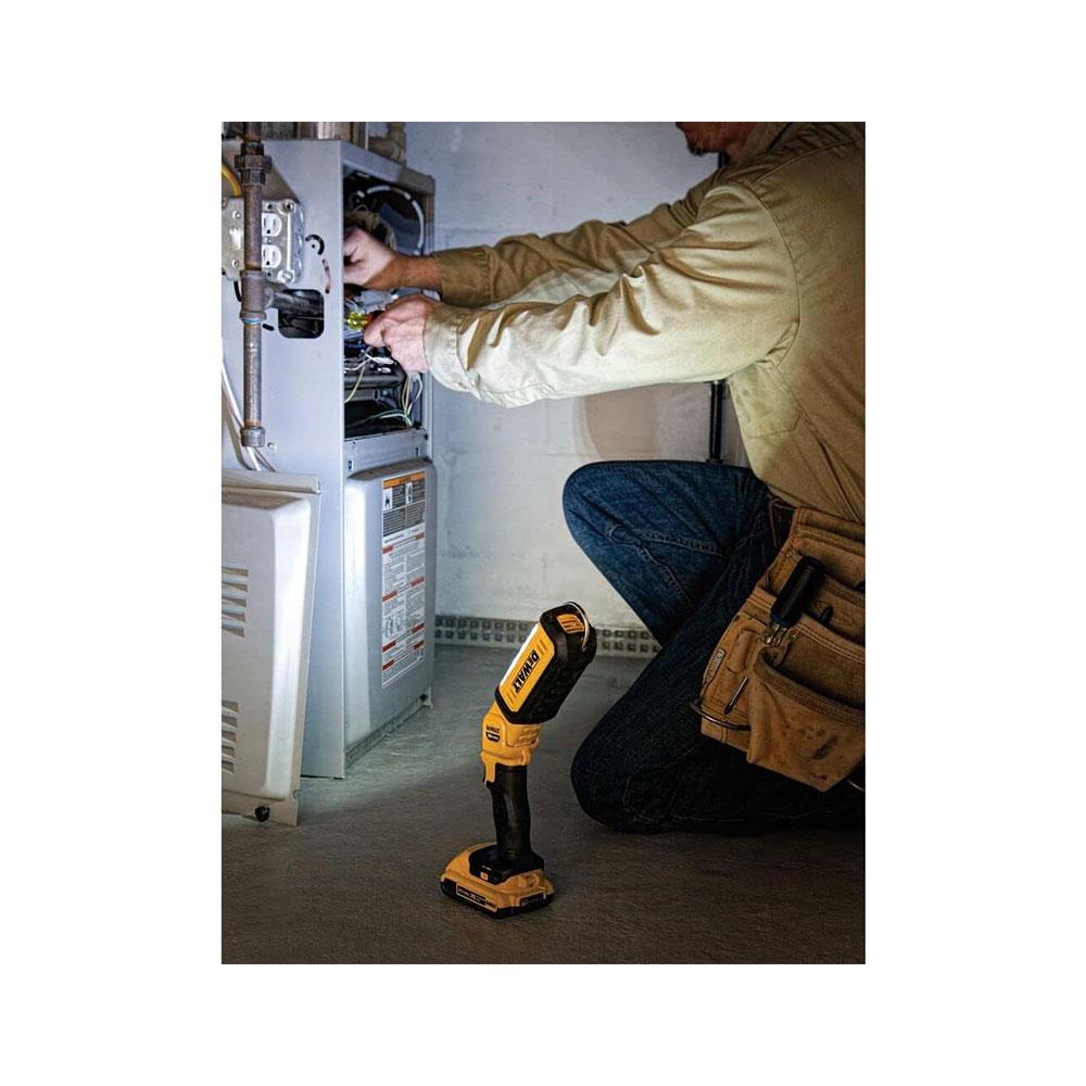 Dewalt 18V Li-ion XR Cordless Handheld LED Worklight (Body Only)
