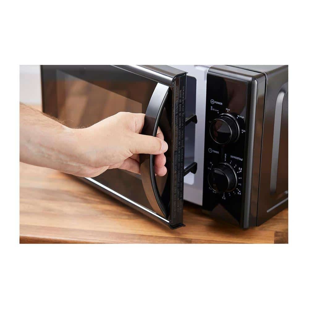 Swan Manual Microwave With 5 Power Levels 700W 20 Litres - Black