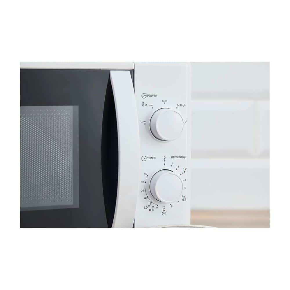 Swan Manual Microwave With 5 Power Levels 35 Minute Timer 700W 20 Litres - White